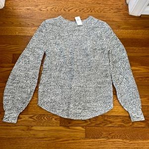 NWT Women’s Gap sweater size XS